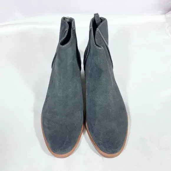 Dolce Vita Karsen Ankle Boots Booties Gray Suede Rubber Sole Heel Zipper Used - Picture 2 of 10